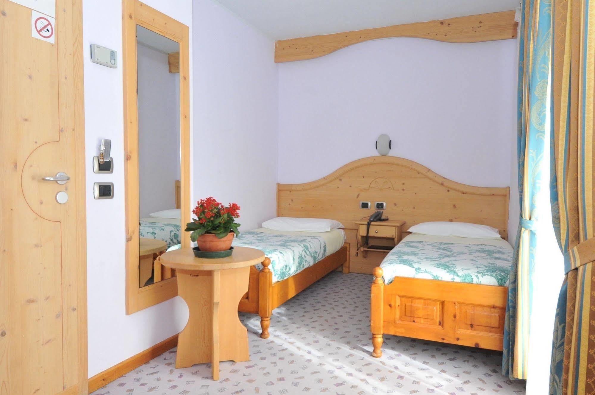 Hotel Valeria Livigno Eksteriør bilde