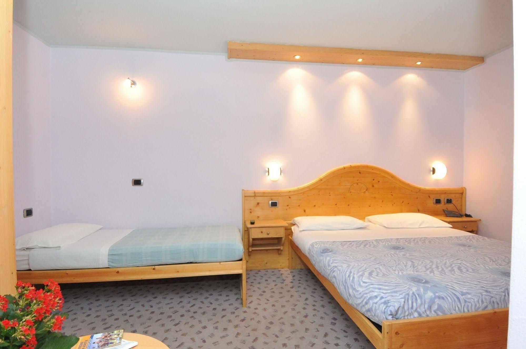 Hotel Valeria Livigno Eksteriør bilde